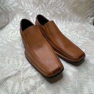 Franco Fortini men's tan leather square-toe loafers